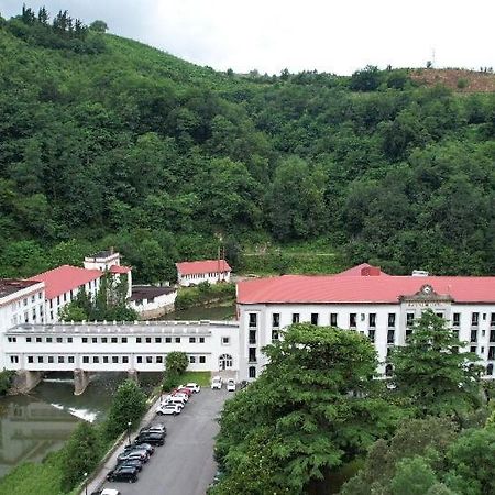 Balneario De Cestona Hotel Zestoa Buitenkant foto